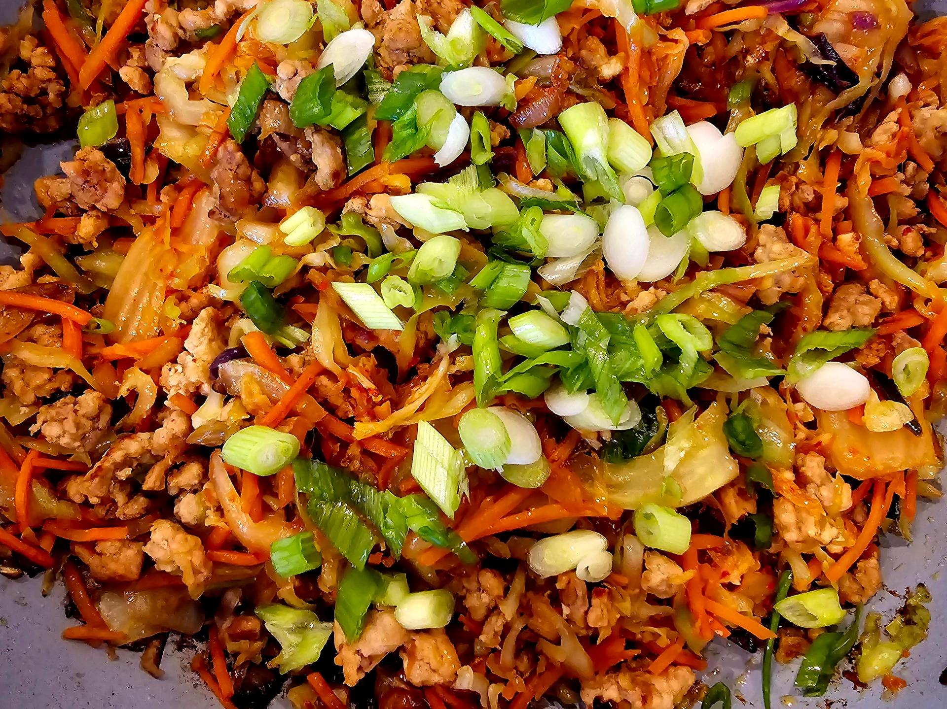 Spring Roll Kimchi Bowl — 15 Min Dinner | Food 400°